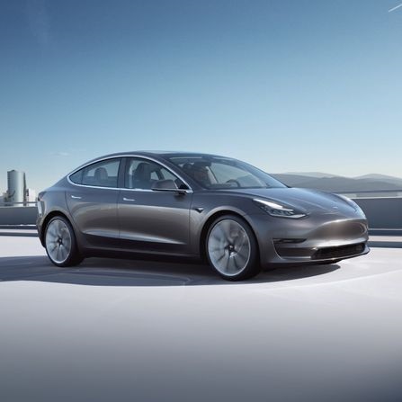 Tesla Model 3 takes Top EV spot while commercial vehicle subscriptions continue to surge: Loopit